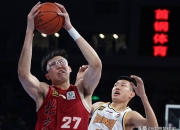 乐动体育-中国男篮NBA夏联集锦周琦17分9板，中国男篮胜黄蜂的简单介绍
