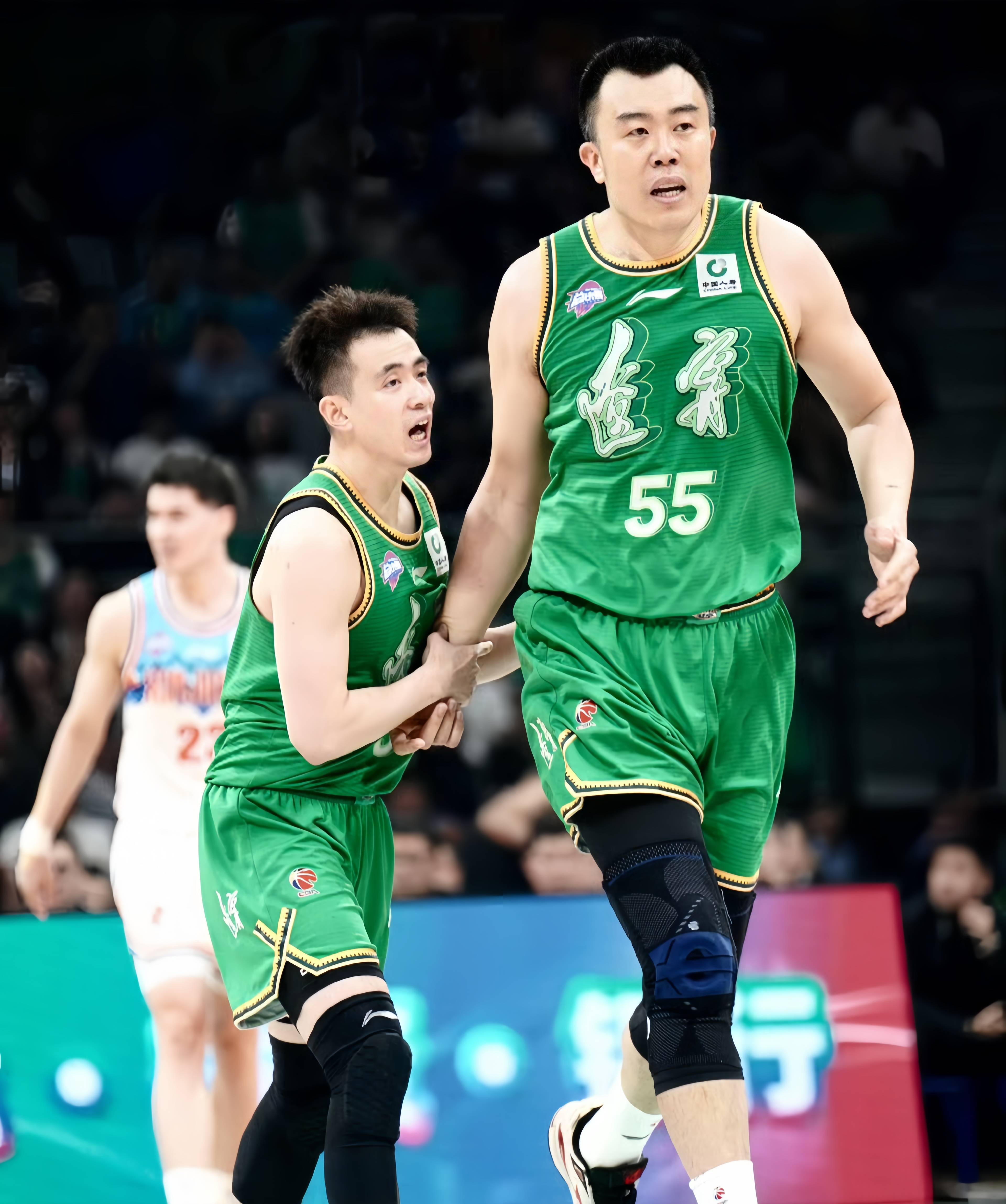 辽宁男篮士气高昂，多场比赛轻松取胜的简单介绍