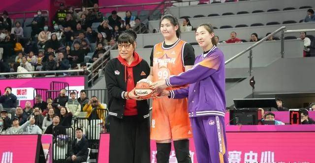 薪资太低引抗议！WNBA与WCBA、NBA收入差距一览
